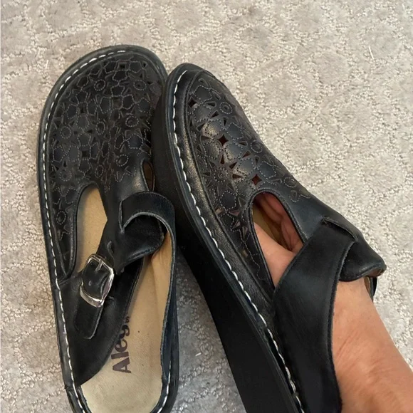 Alegria Black Leather Floral Clogs - Picture 3 of 5